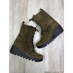 Fly London Women's Birr534fly combat boots in Olive Size 42